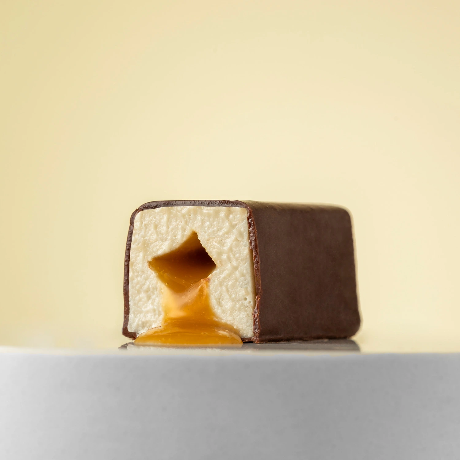 Зображення товару Дитячий сирок &JOY з манго та маракуєю, артикул: 57065