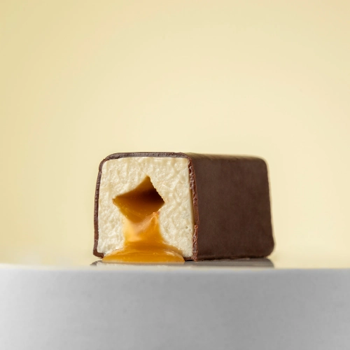 Зображення товару Дитячий сирок &JOY з манго та маракуєю, артикул: 57065