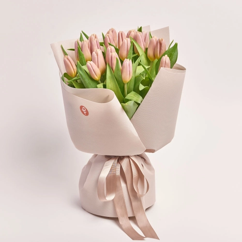 Зображення товару Букет 25 Бежевих Тюльпанів F597, артикул: 45968
